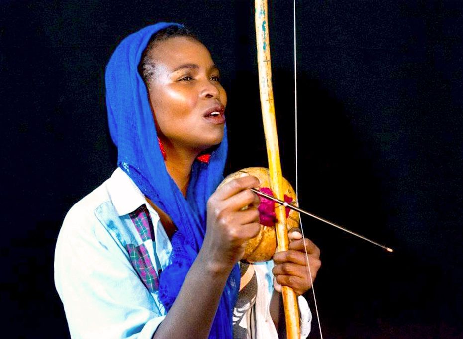 Discover how Eastern African cultures have used the Sacred Gourd in their Music and ceremonies.